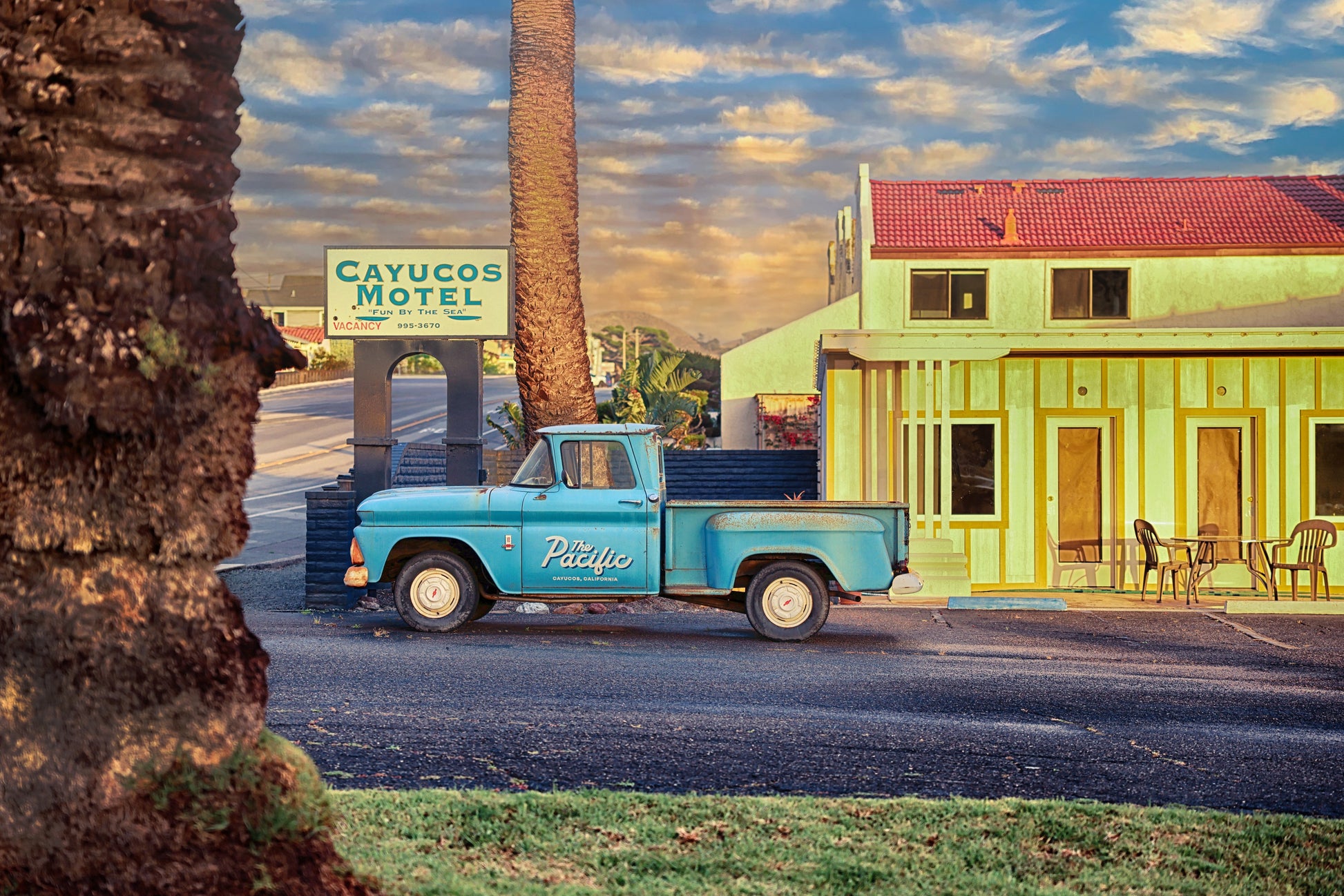 Cayucos Motel, California No. 01